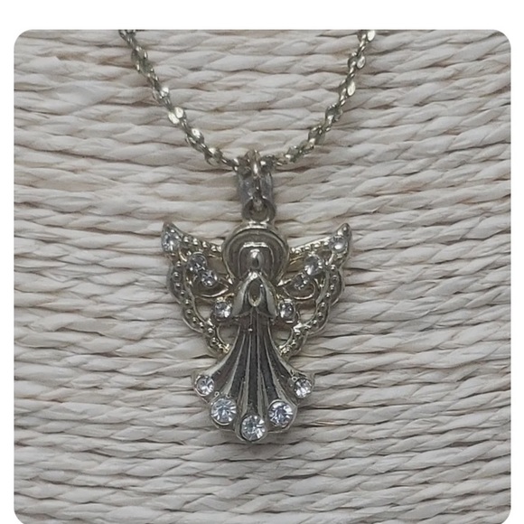 Crystal angel necklace - Picture 3 of 3